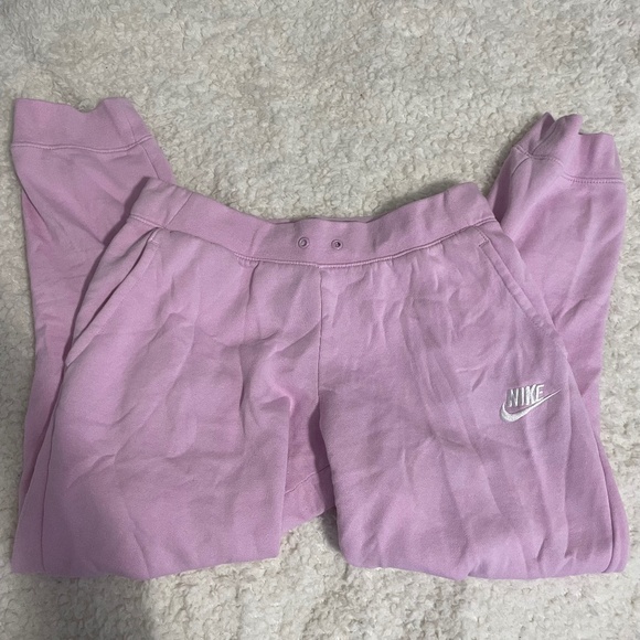 Nike Other - ❤️‍🔥3/$30❤️‍🔥Pink Nike Sweatpants